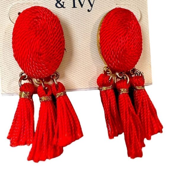 Crown & ivy Red Tassel Thread Earrings New - Picture 1 of 17